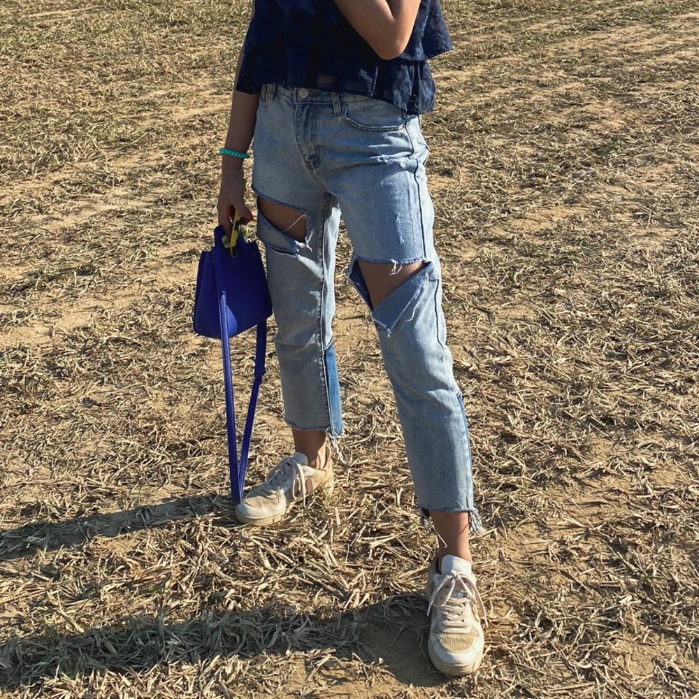 Momokrom Distressed Jeans